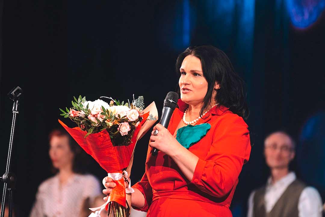 performance 02
