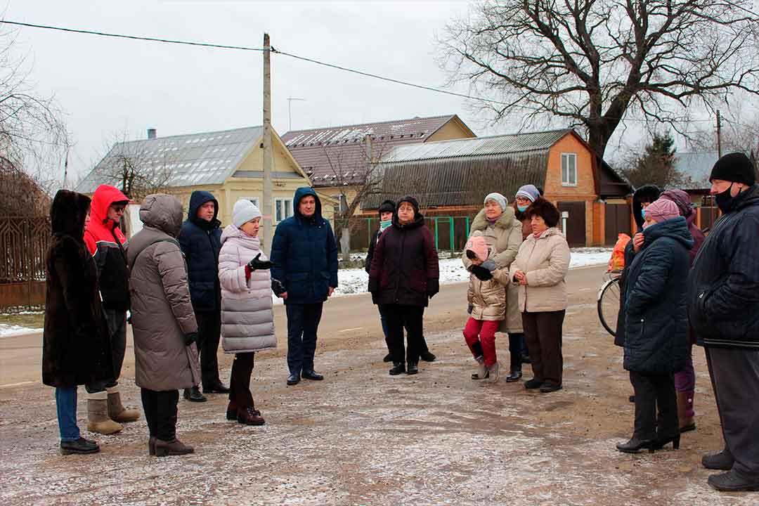 Novoharitonovo vstrecha Zhirov 1