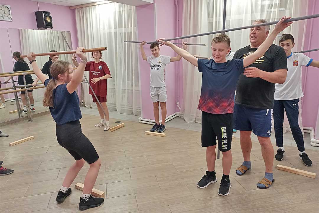 novohariton yunost 1