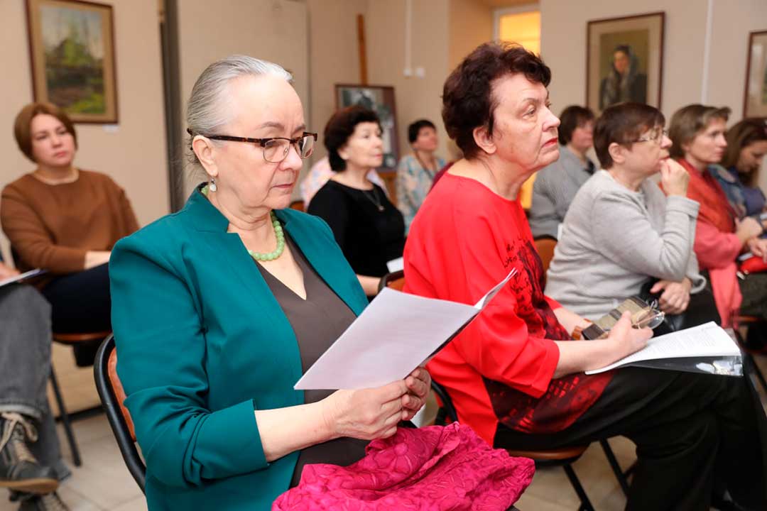 konferens vo slavu vyzhivshih 4