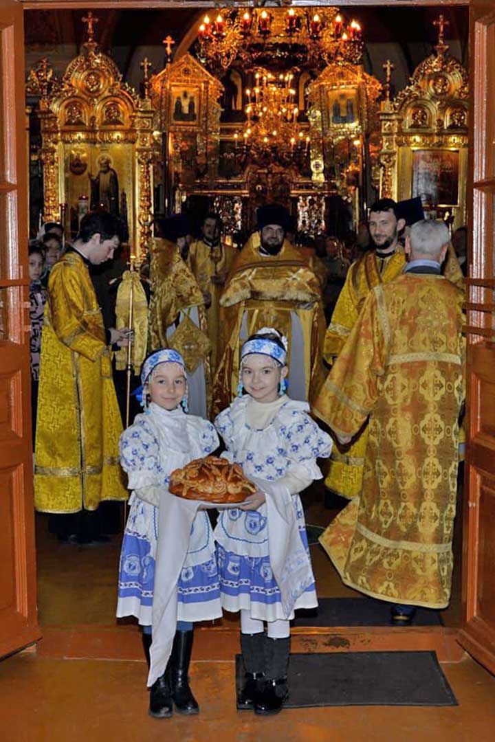 osvyashenie v hrame semenovskoe 5