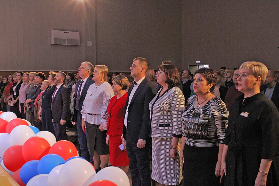 novohariton den vishego obrazovaniya 3