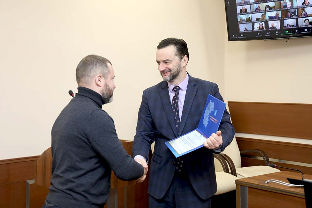 volonter luboshnikov 2