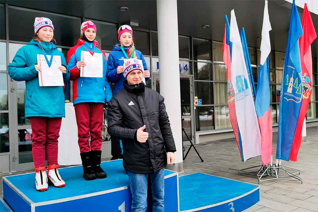 lyjnye gonki 4