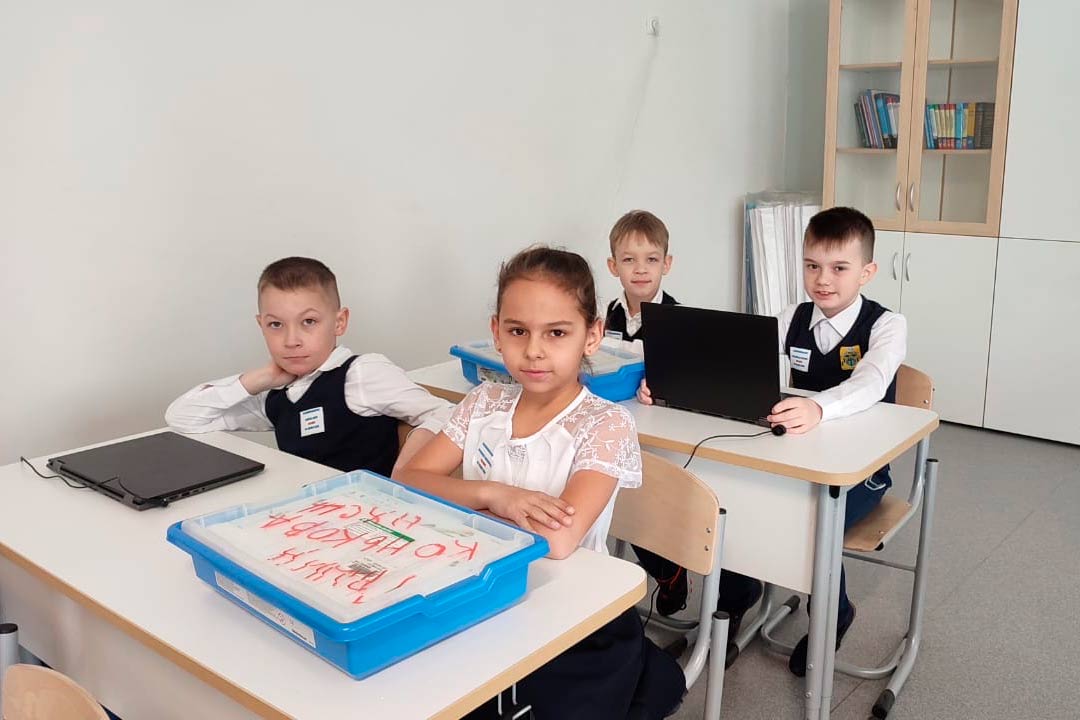 novoharit robotehnika 4