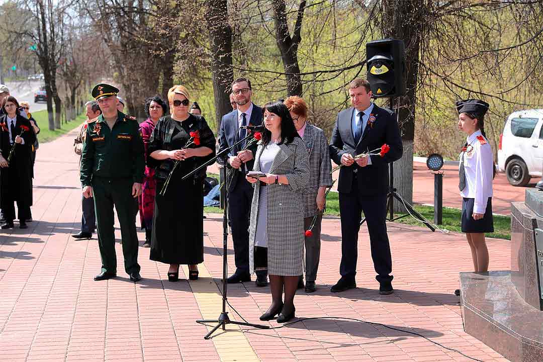 miting trujeniki tyla 8