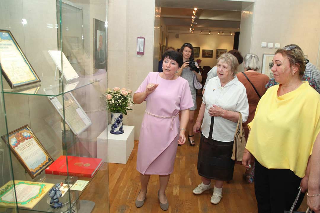 vistavka averyanova 4
