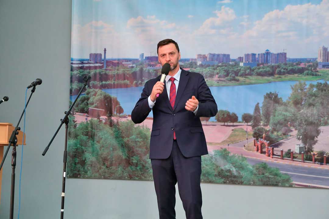 den stroitelya 5