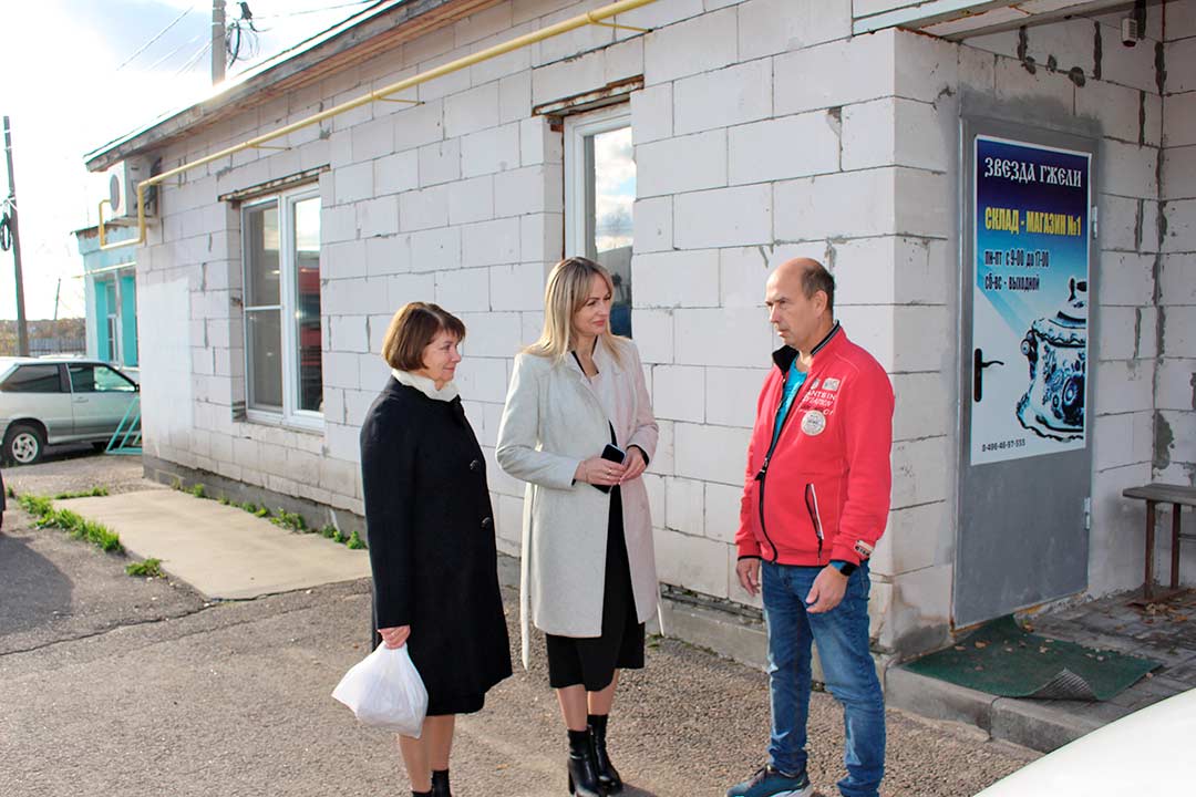 novohariton rab vizit Kuznecovoy 1310 15