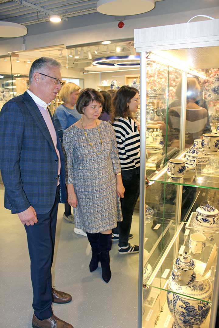 novohariton Hazova vistavka 3