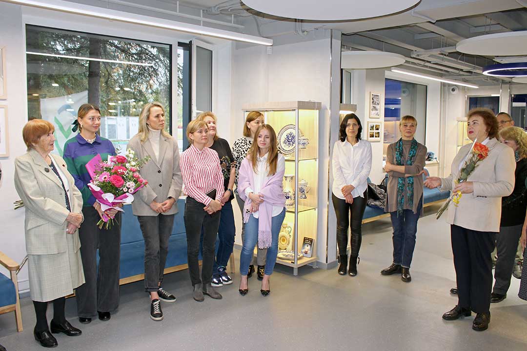 novohariton Hazova vistavka 4