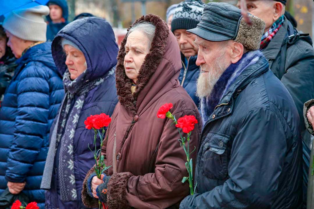 30.10 den pamyati polit repressiy 2