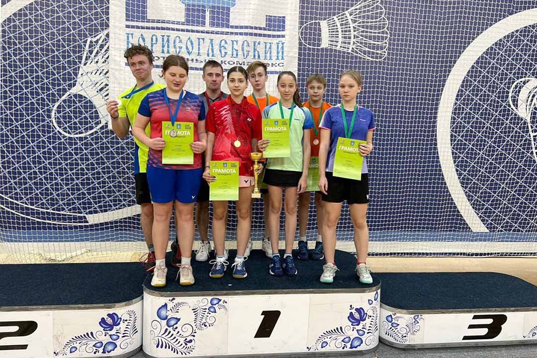 badmintin okruzhnoy chempionat 1