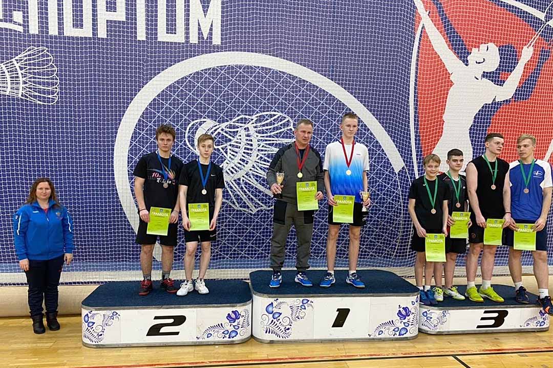 badmintin okruzhnoy chempionat 5