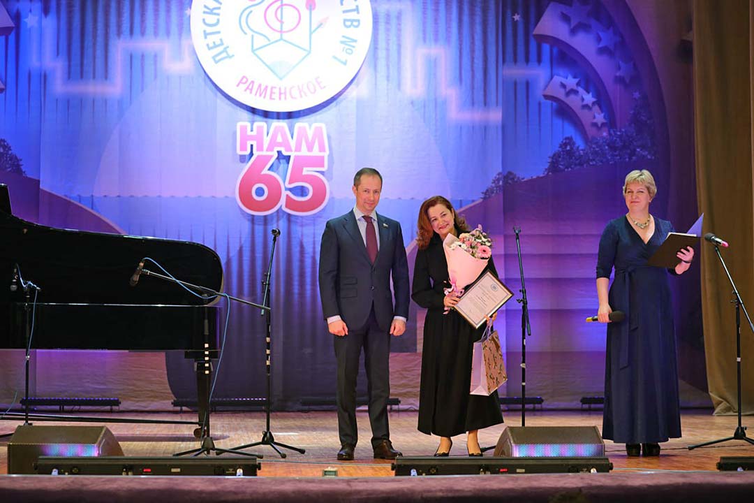 65 let school iskusstv 5