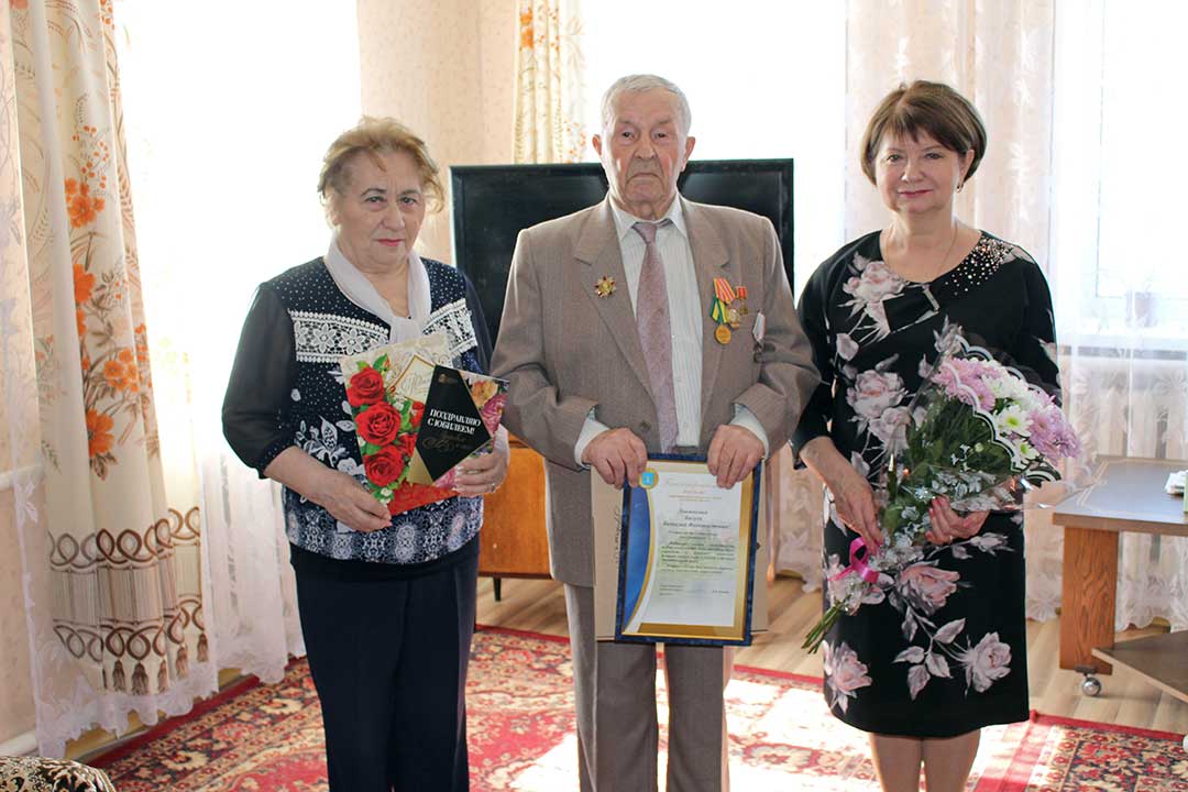 novohariton yubilyar baluev 1