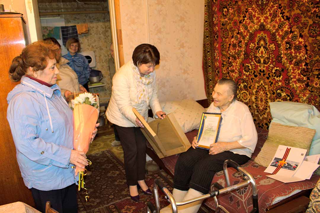 novohariton uybilyar 90 let 3