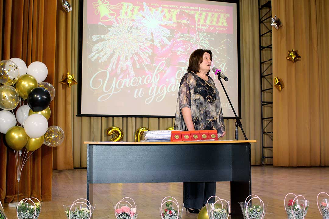 novohariton vipusk school 10 3