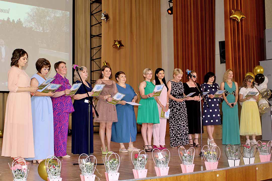novohariton vipusk school 10 9