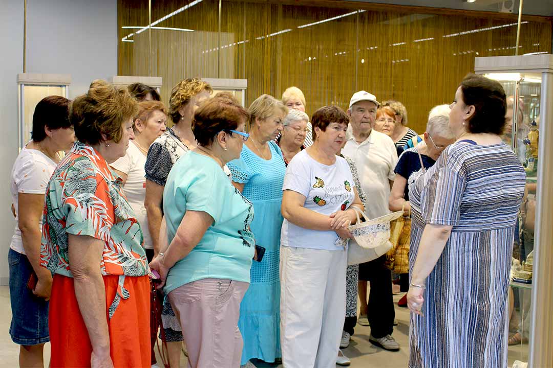 novohariton aktivnoe dolgoletie gzhel 11