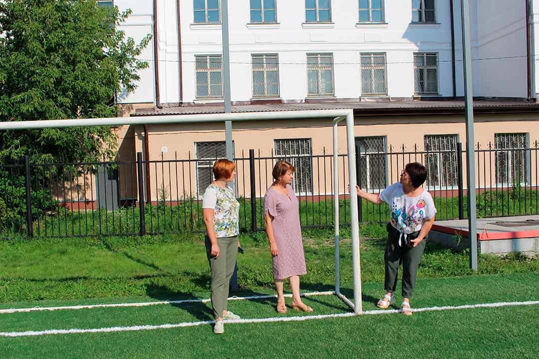 novohariton new pokrutie futbolnogo polya 4
