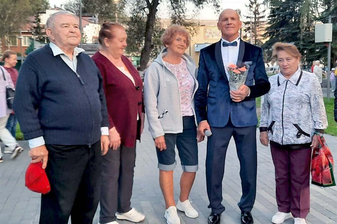 novohariton den gos flaga 11