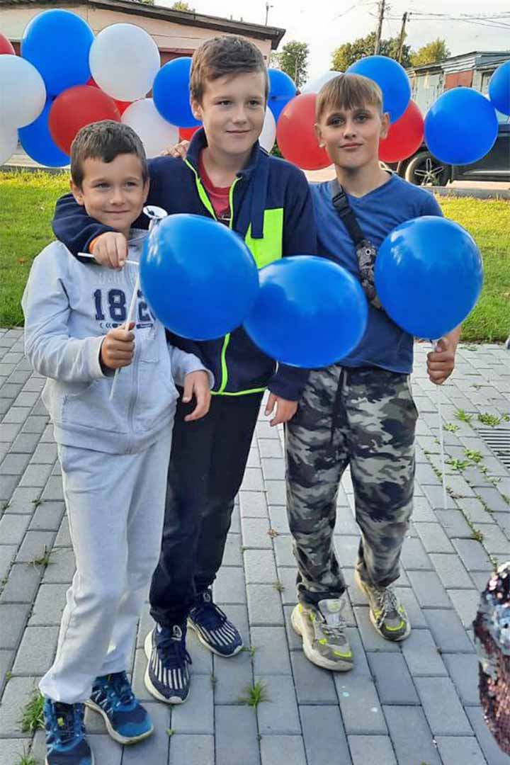 novohariton den gos flaga 8