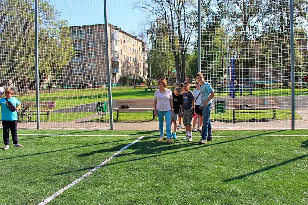 football pole elektroizolyator 2