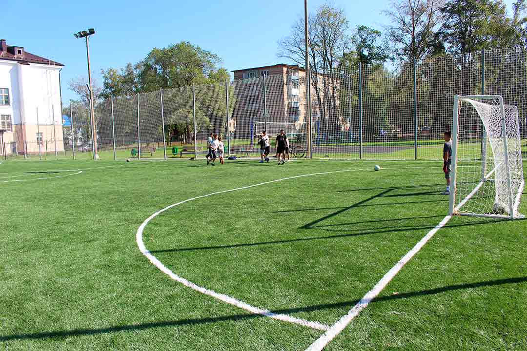 football pole elektroizolyator 3