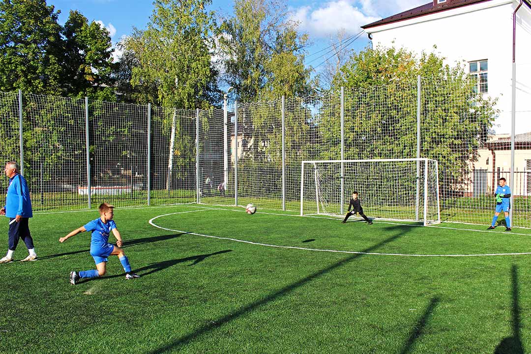 novohariton mini football pole 7