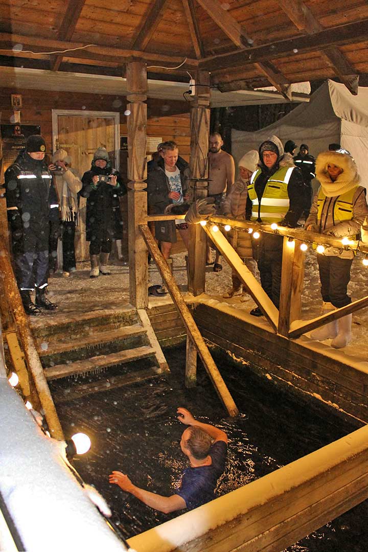 kreshenskie kupaniya 10