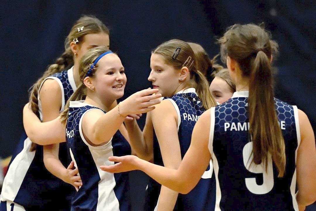 gold prizeri region voleyball 2