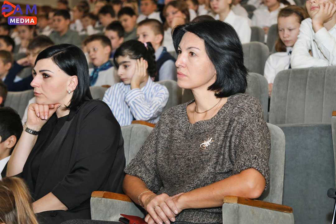 urok bezopasnosti novohariton 7