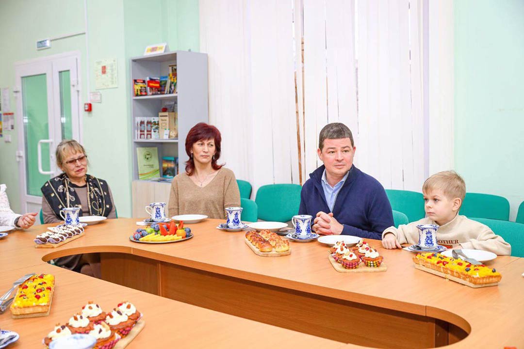 malyshev den materi svo 4
