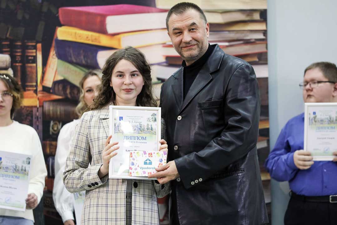 literaturnaya premiya bunina 4