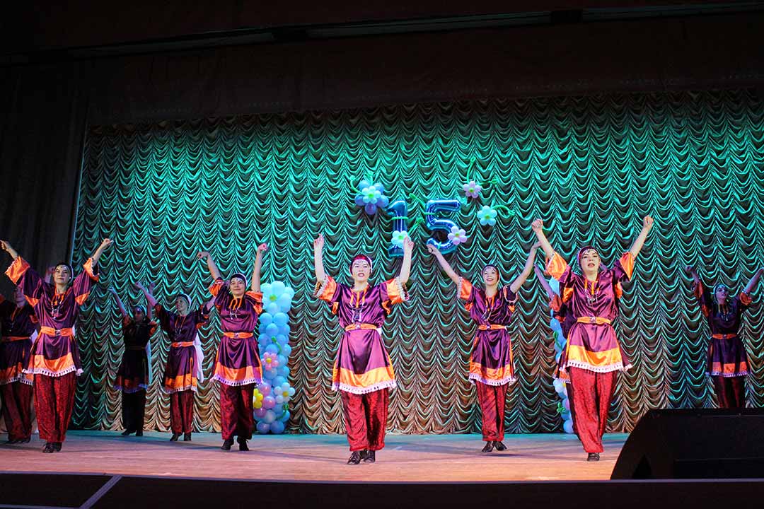 kdc gzhelskiy yubiley 8