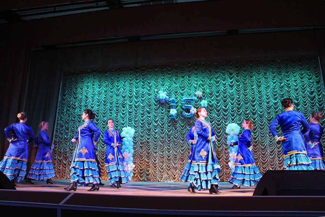 kdc gzhelskiy yubiley 9