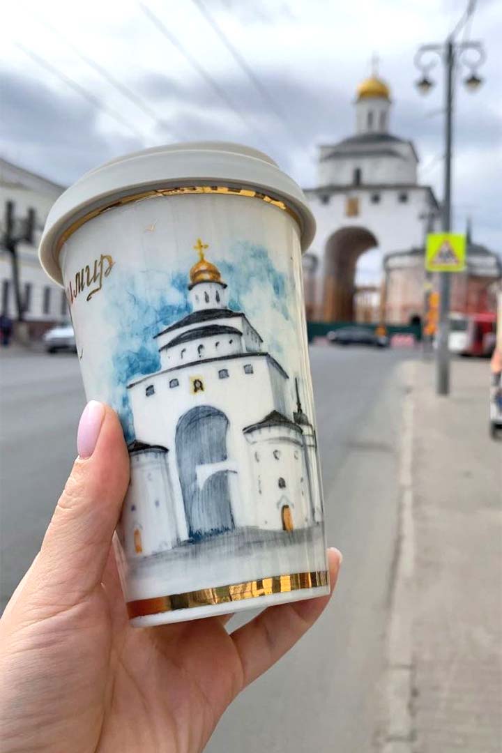 gzhel turists suvenir zolotogo kolca 2