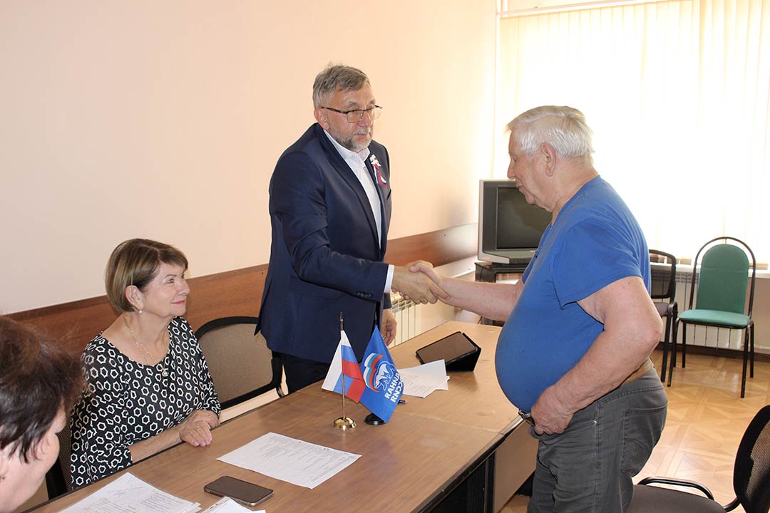 gzhel zholobov vstrecha s zhiyelyami 2