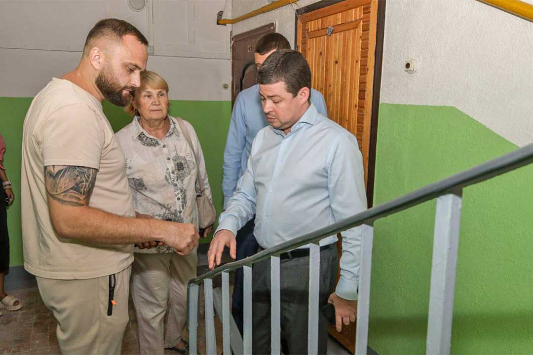 remont podyezdov malishev 7