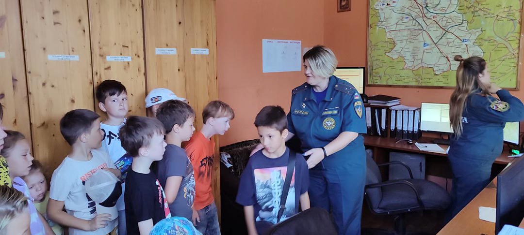 ondipr ekskursiya v pojar chast deti 2