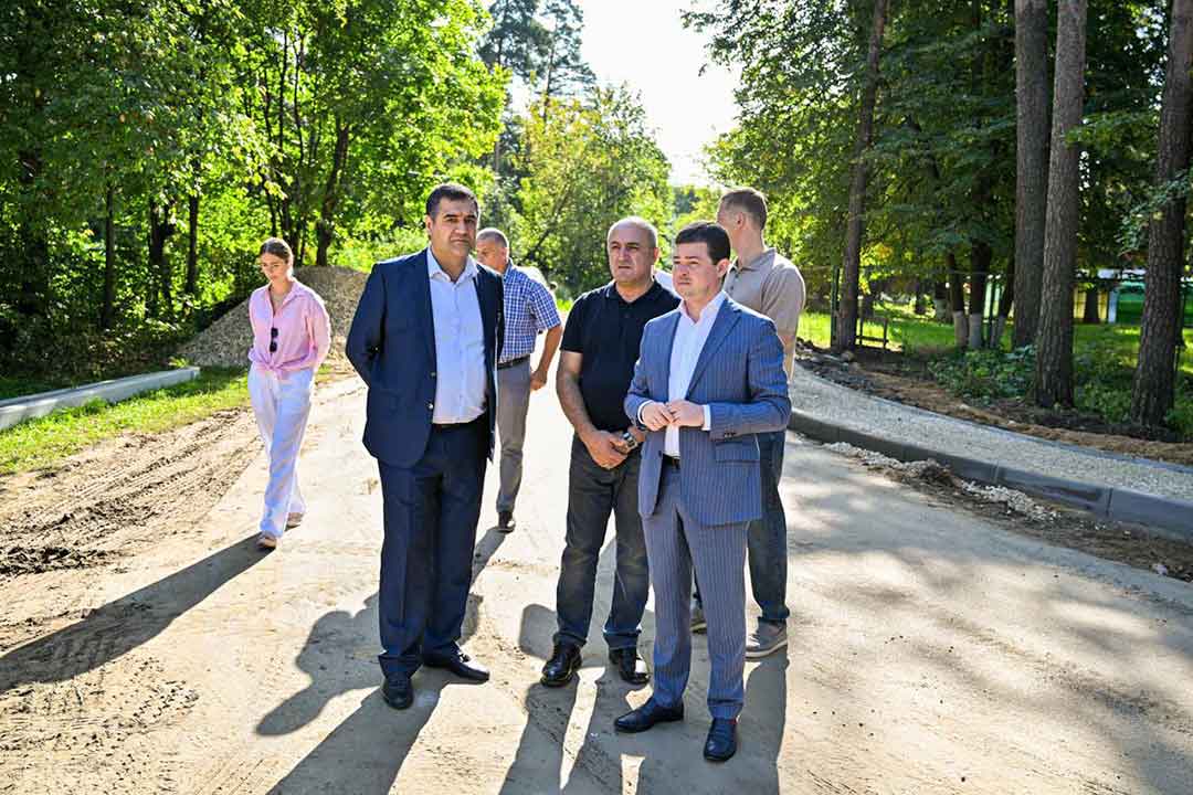 new trotuar school vysokovoltnaya 1