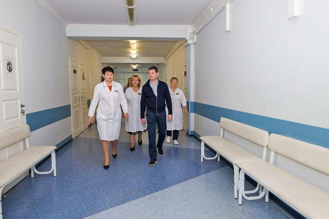 malishev poliklinika mahova 4