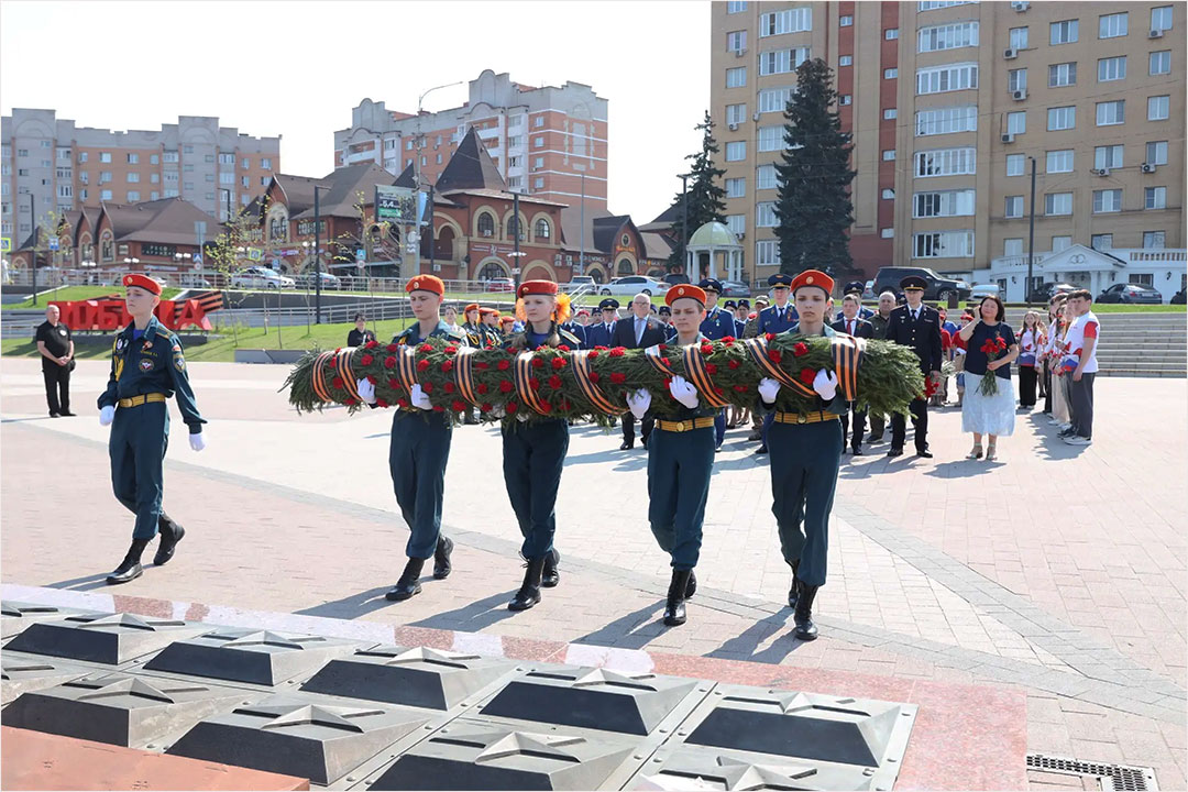Wozklojenie Tsvetov Den Pobedi 1