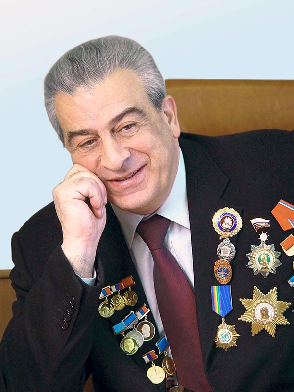 ДЖАНДЖГАВА<br>Гиви Ивлианович